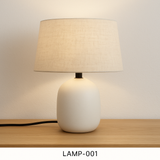 Luminária de Mesa Base Cerâmica Branca com Cúpula Linho